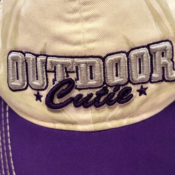 Cabela's "Outdoor Cutie" Cap - Picture 2 of 5
